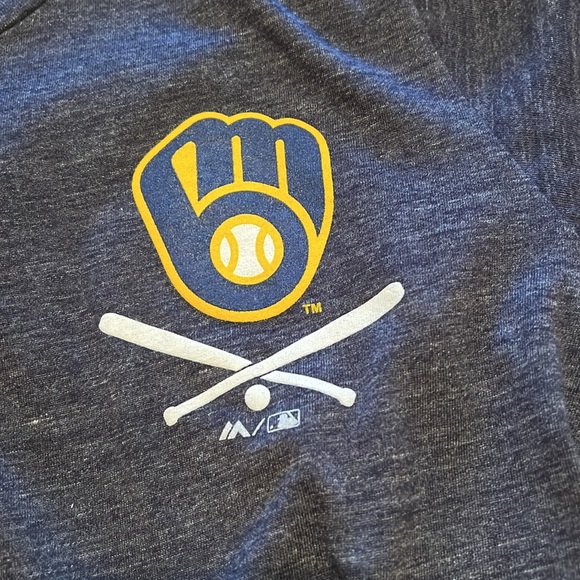 Women’s Milwaukee Brewers Short Sleeve Majestic Brand Top Size Small - Picture 3 of 6